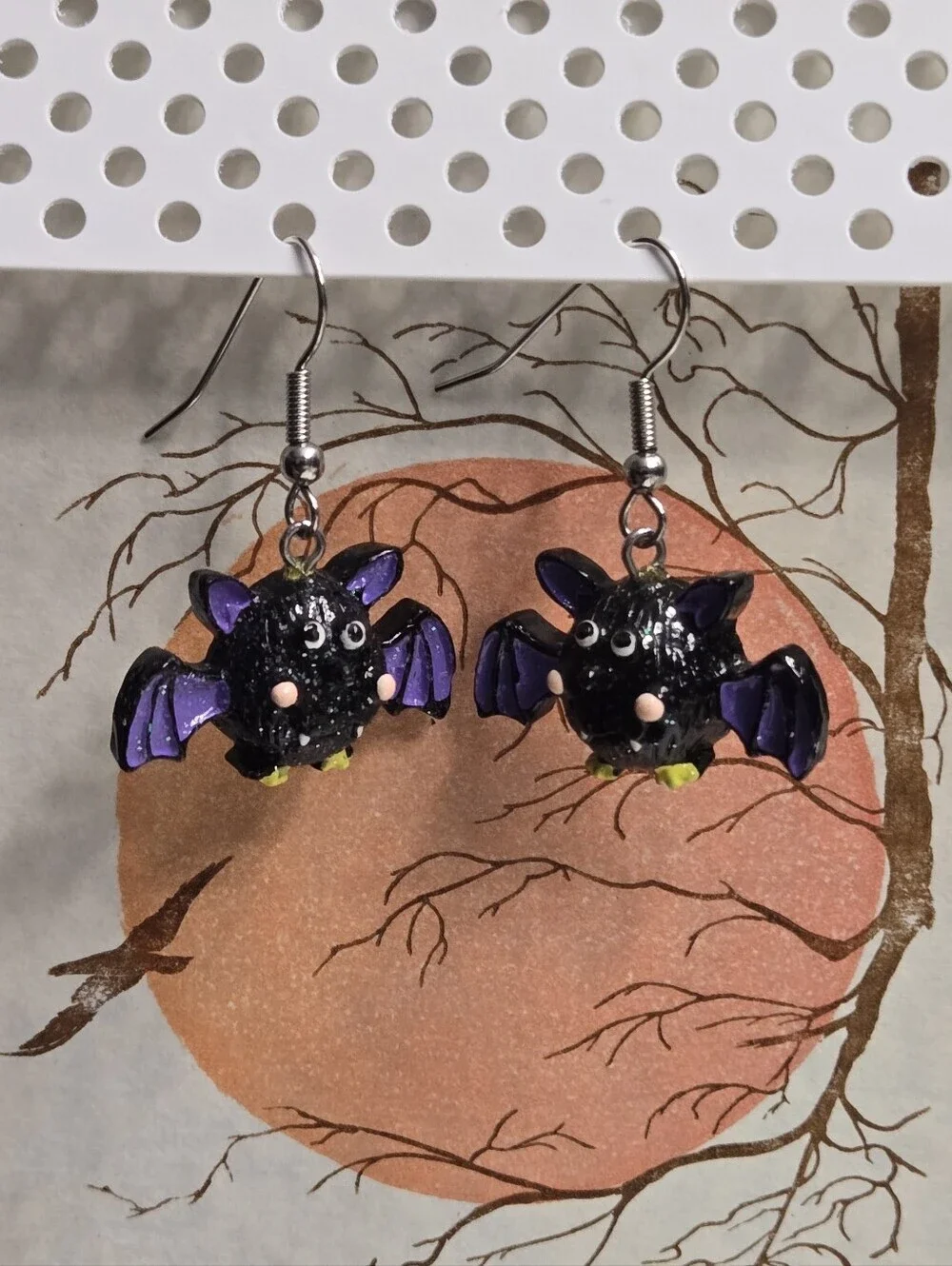 earrings playful black